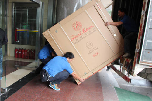 路南钢琴贵重工艺品无忧运